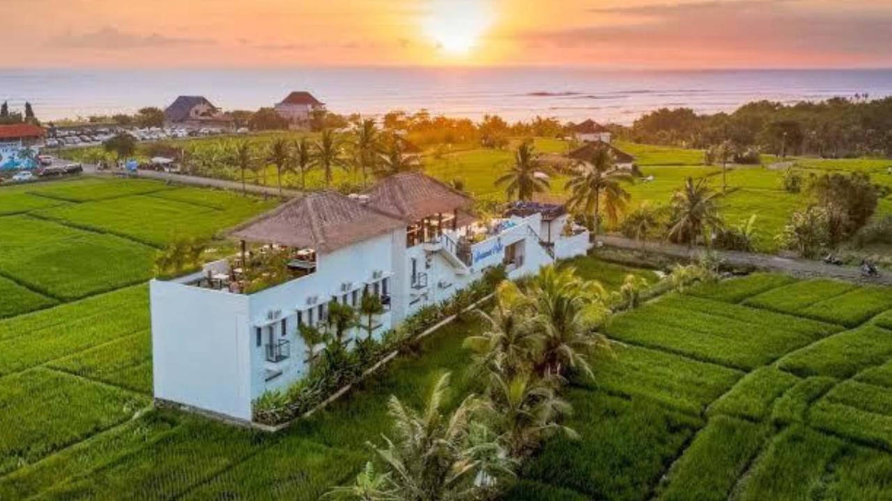 Swell Hotel, Pool Bar & Restaurant Tanah Lot Eksteriør bilde