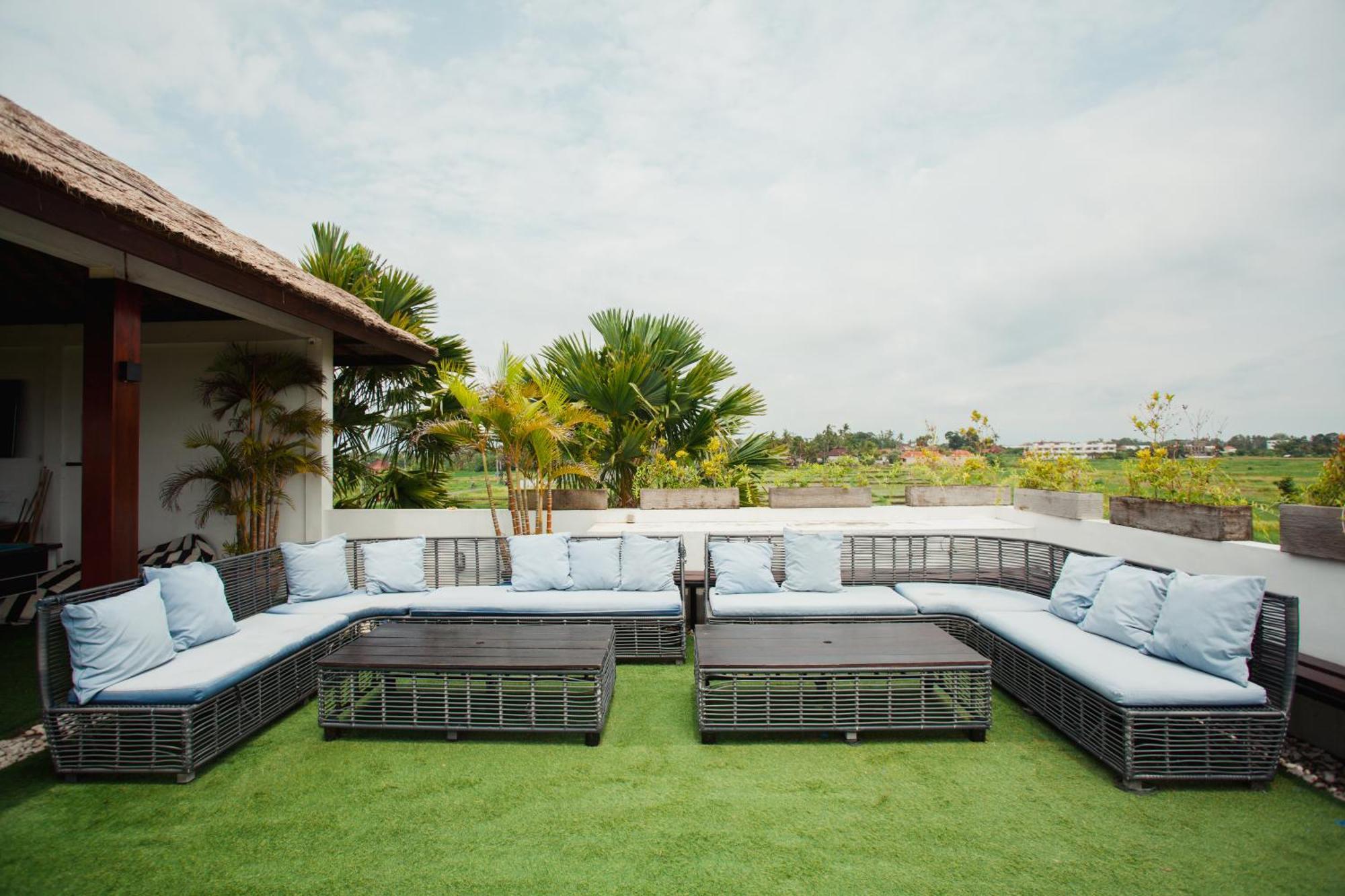 Swell Hotel, Pool Bar & Restaurant Tanah Lot Eksteriør bilde